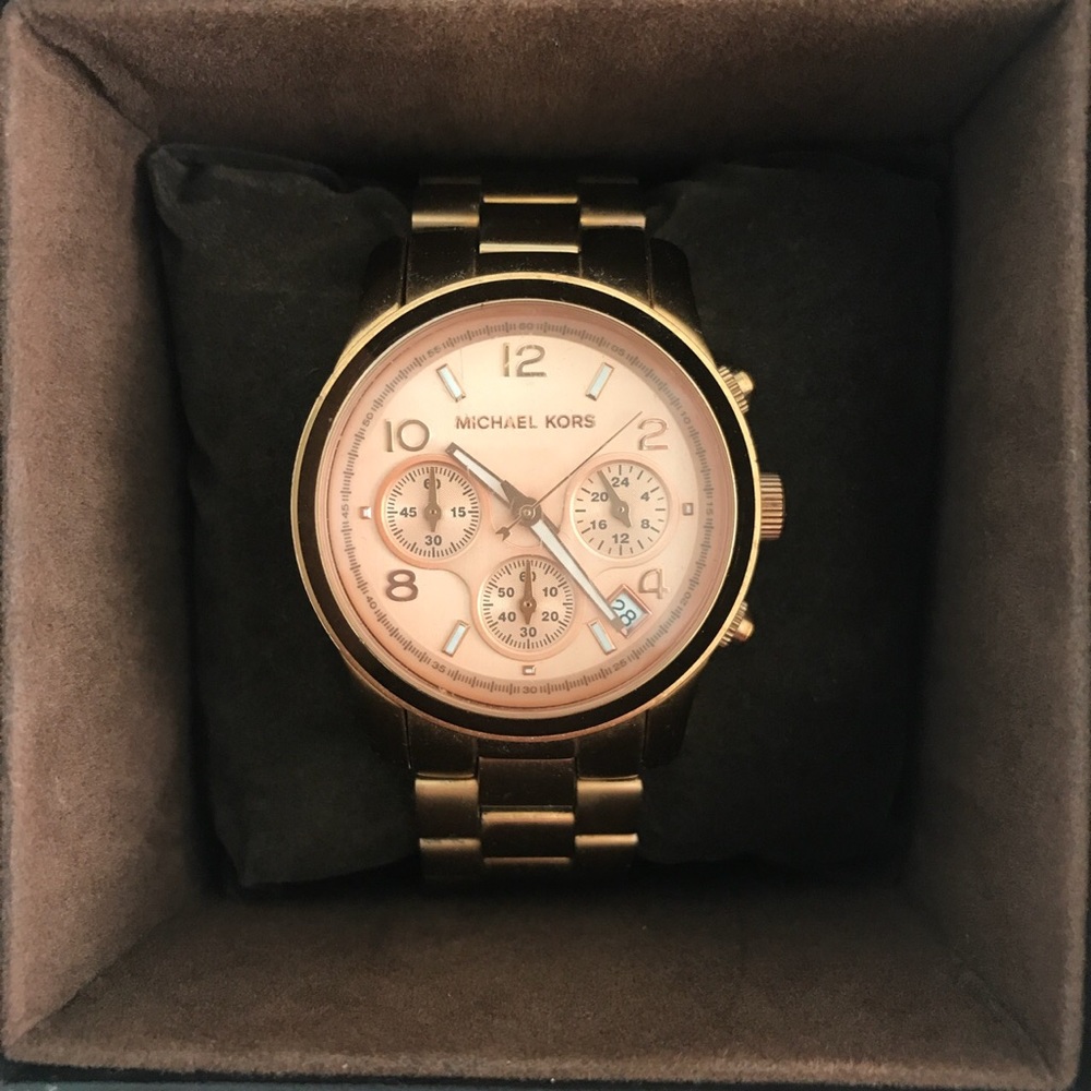 Michael Kors rose gold watch